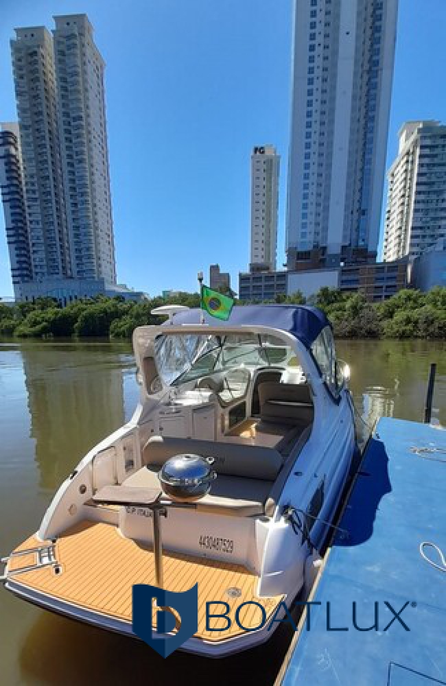Foto embarcação
