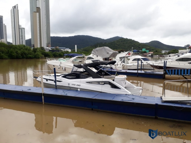 Foto embarcação