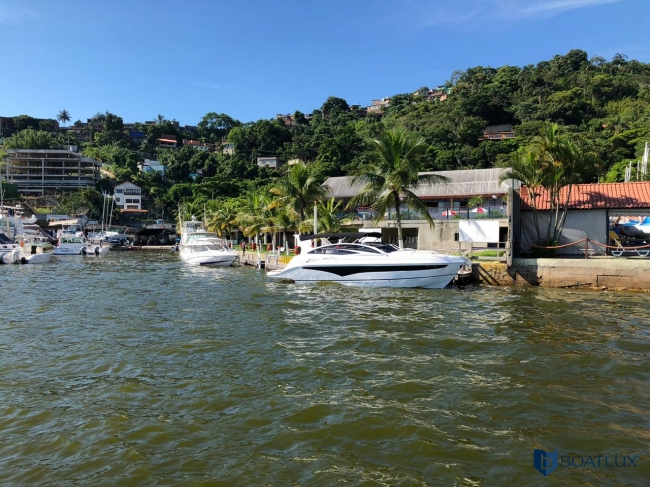 Foto embarcação