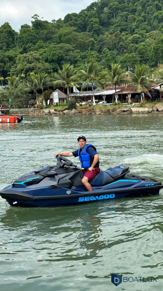 Foto embarcação