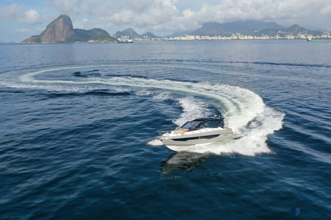 Foto embarcação