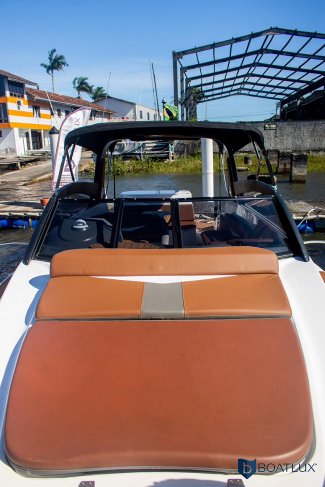 Foto embarcação