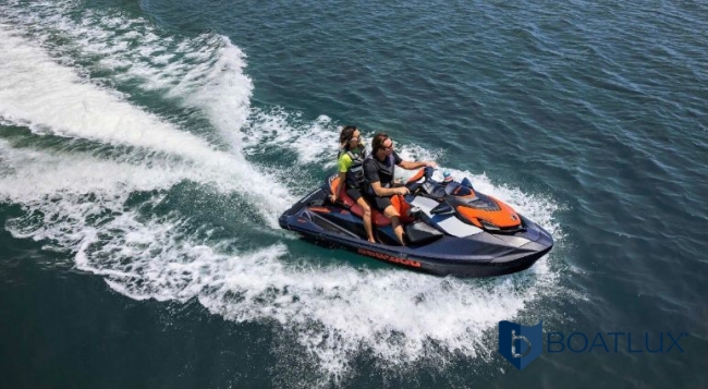 Foto embarcação