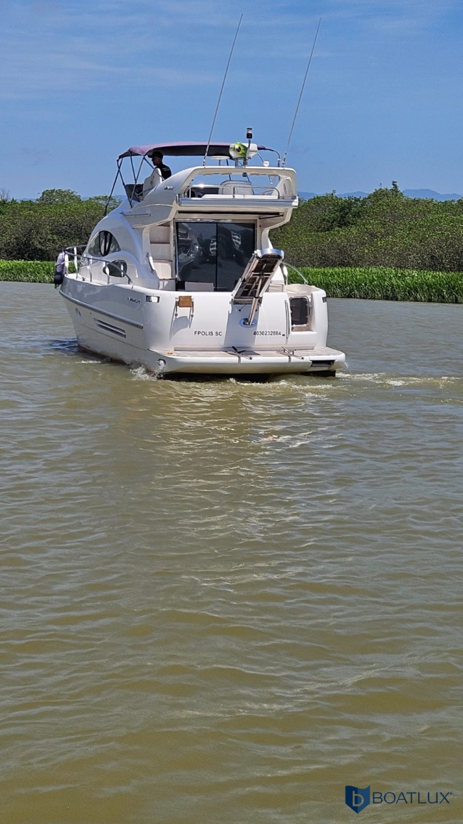 Foto embarcação